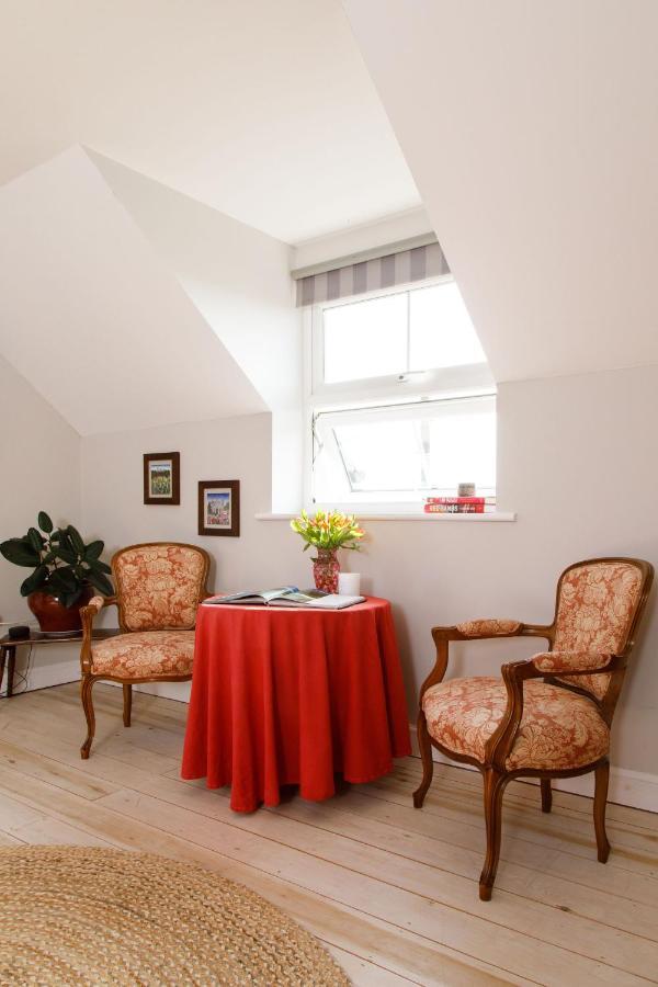 Appartement Woodfield Wellbeing à Oving Extérieur photo