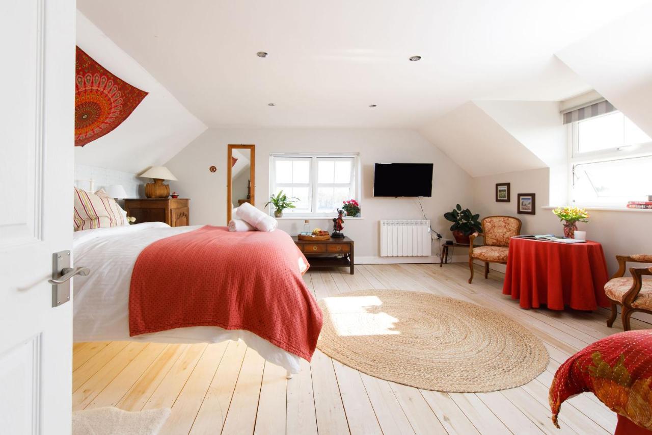 Appartement Woodfield Wellbeing à Oving Extérieur photo
